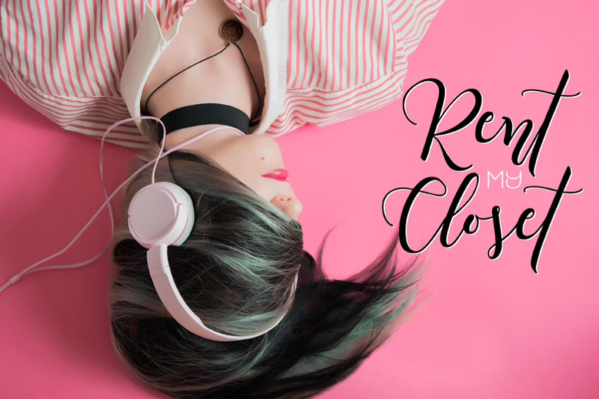 Amapola script font preview 5