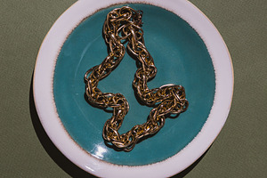 Vintage gold chain displayed, a Beauty & Fashion Photo by Edalin's Store