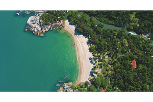 Tropical beach meeting turquoise, an Illustration by Goinyk