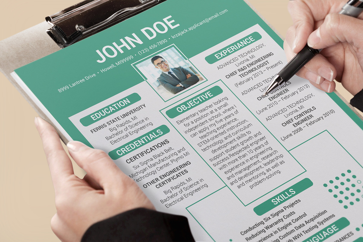 Clean Resume/CV, a Resume Template by designvillage (Photo 9 of 12)