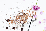 Ecuador (Bonus vector), a Script Font by edcreative (Thumbnail 4 of 6)
