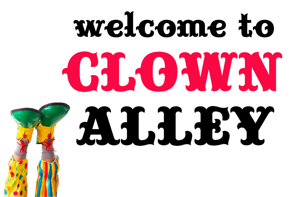 Circus Wagon, a Font by FontMesa (Photo 3 of 3)