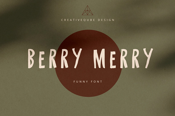 Berry Merry Font preview 6