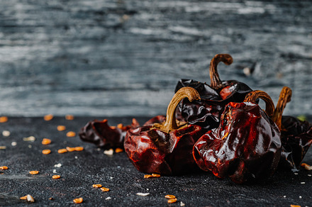 spanish dried nora peppers, web banner, a Photo by Nito