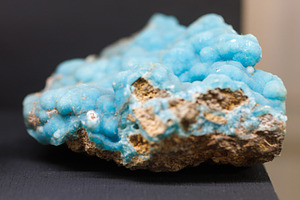 Hemimorphite mineral, a School & Education Photo by Bepslabor