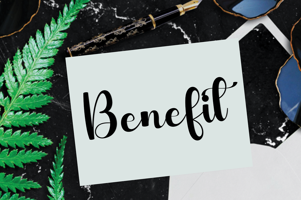 Skylight, a Handwritten Font by FreshTypeINK (Photo 7 of 8)