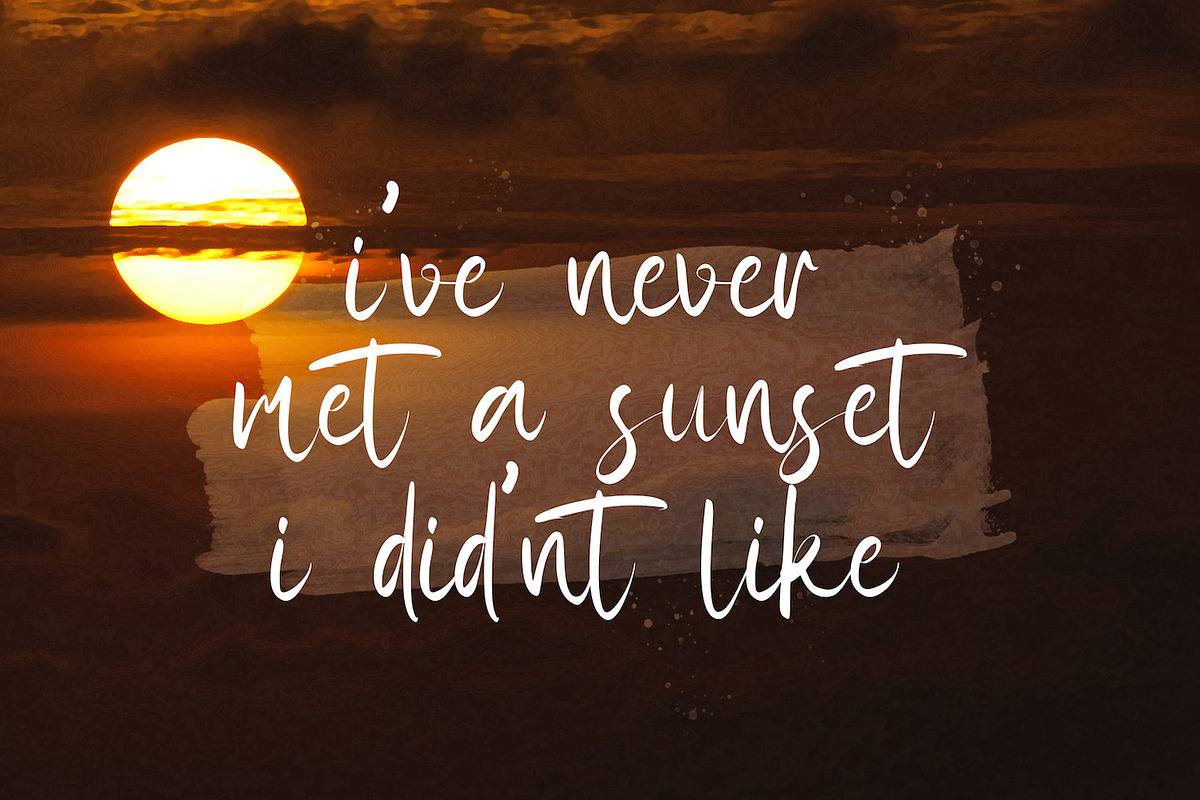 Rattfiny Script - Signature Font, a Script Font by StringLabs (Photo 2 of 13)