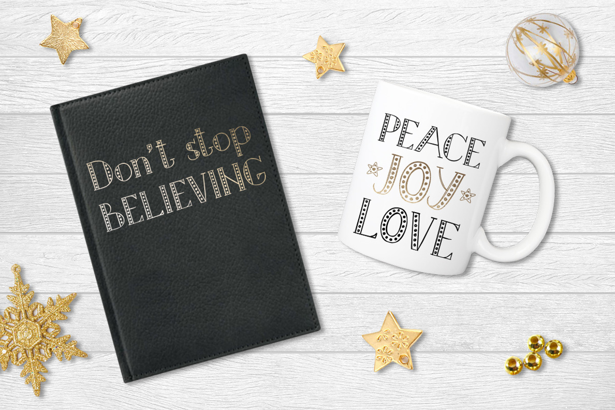 MERRY LIGHTS - Christmas font preview 4