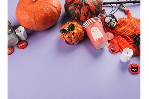 Halloween purple frame background