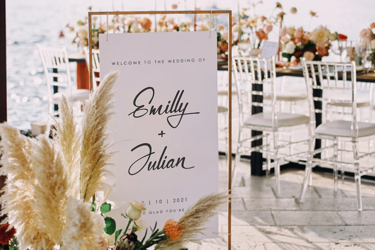 Simsalty Barthilon Elegant Signature, a Script Font by Denustudios (Photo 6 of 12)
