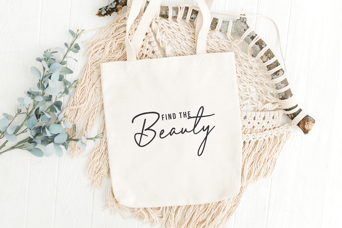 Elegant Lady, a Script Font by Sronstudio (Photo 8 of 13)