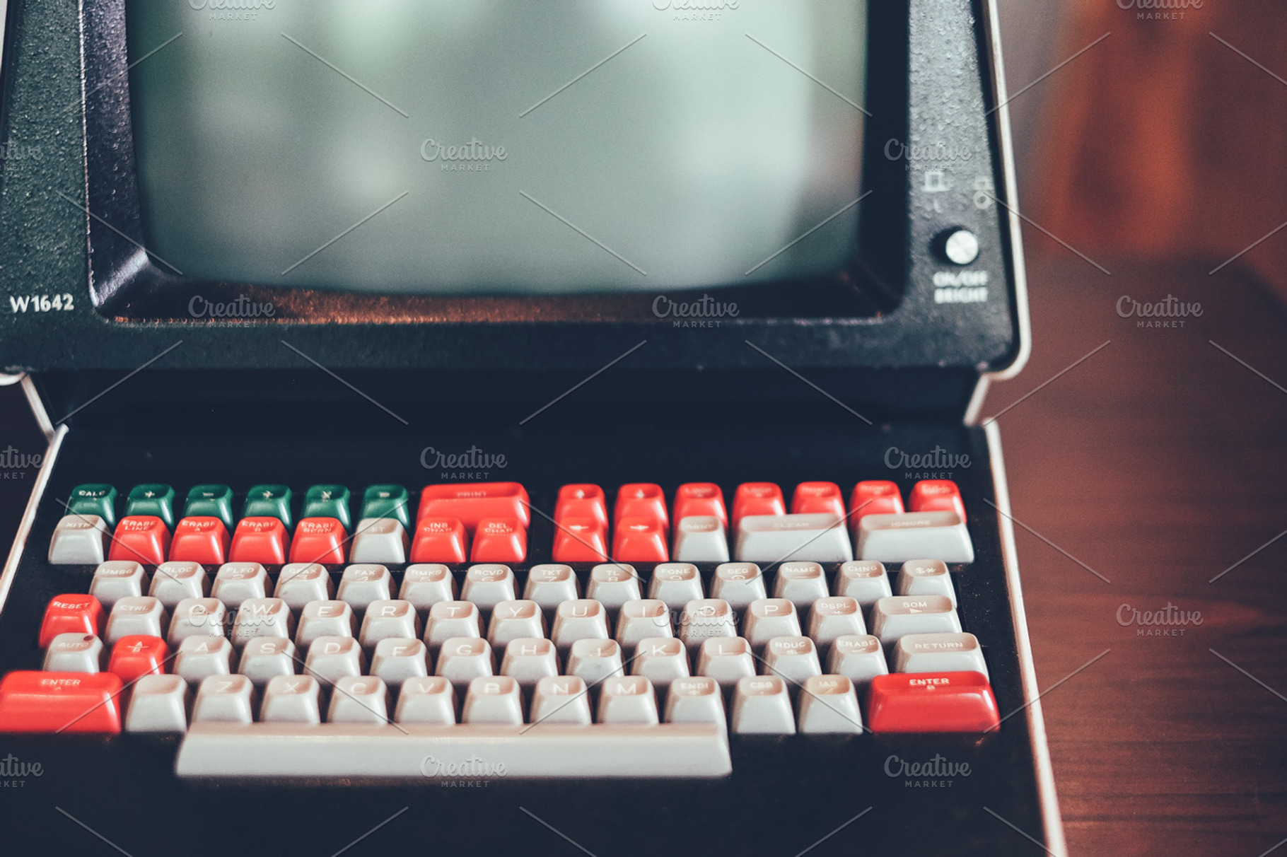 Retro Computer, a Business Photo by The Kandid