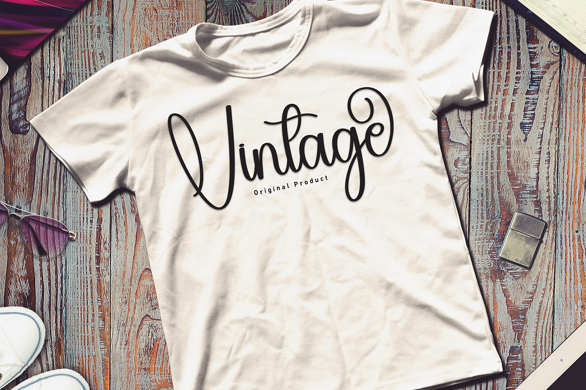 Sunshine | Script Font, a Handwritten Font by Scratchones (Photo 5 of 9)