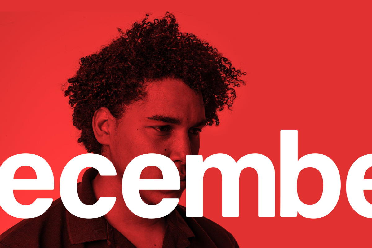 December - Modern Typeface preview 3