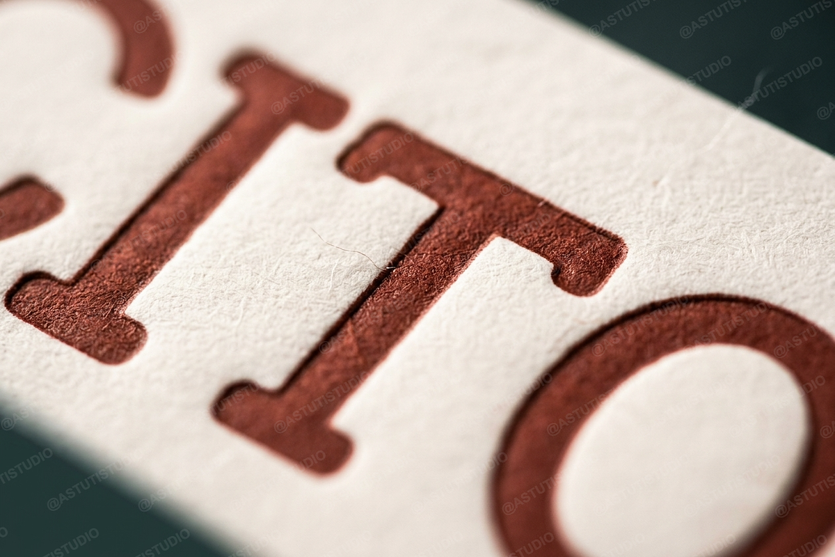 Cito - Minimalist Luxury Serif, a Serif Font by Astuti Studio (Photo 22 of 28)
