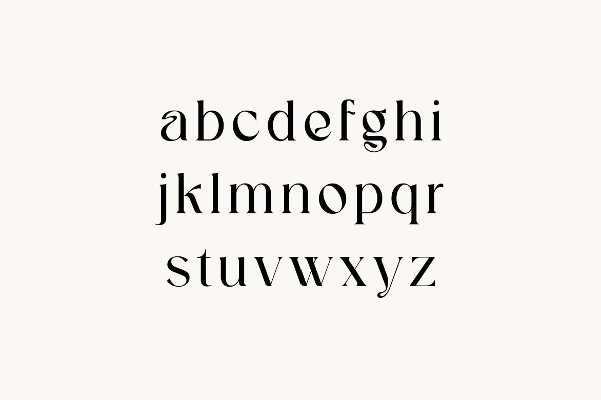 Regalia Monarch Luxury Serif Font, a Serif Font by UICreative (Photo 4 of 13)