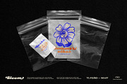 Bloom display font & badges, a Font by Tegh co. (Thumbnail 7 of 16)
