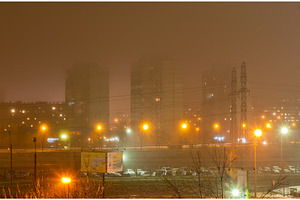 Foggy night in Kyiv, an Architecture Photo by Leonid Andronov