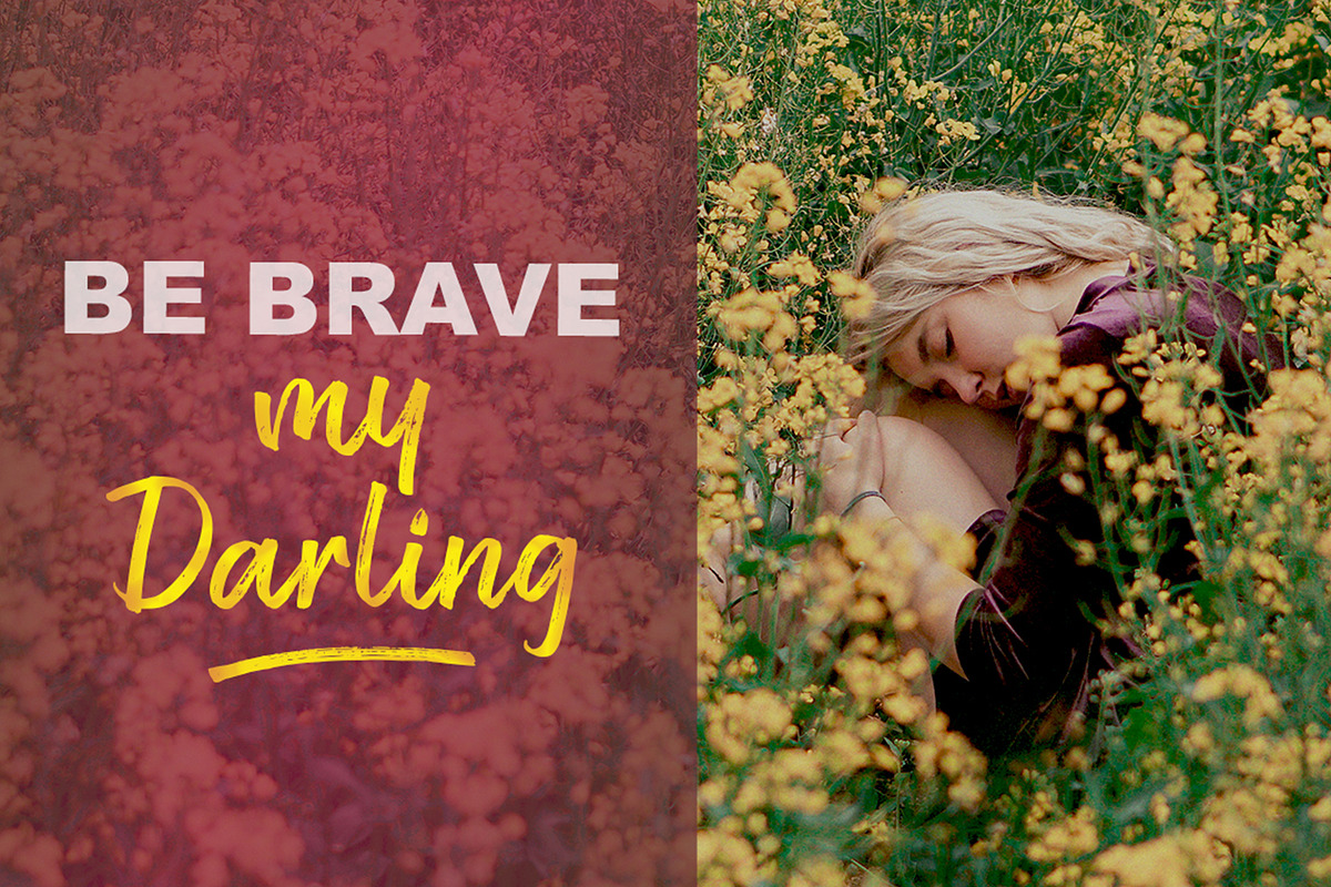 Rose Spe, a Script Font by Stripes Studio (Photo 3 of 9)
