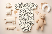 Hand Drawn Leopard Spots, a Wallpaper Graphic by MalyskaStudio (Thumbnail 10 of 13)