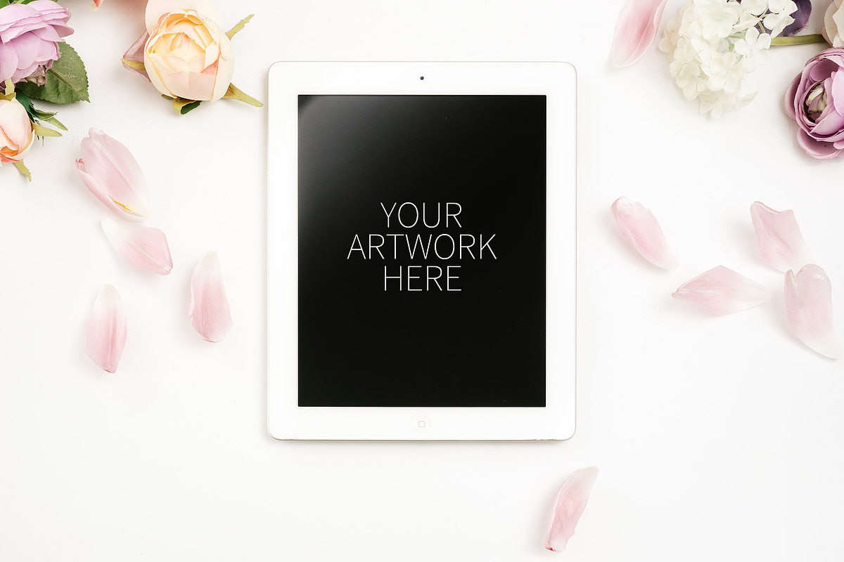 Styled Photography ~ 114 HQ Photos, an iPad Mockup by Barn Images (Photo 4 of 10)