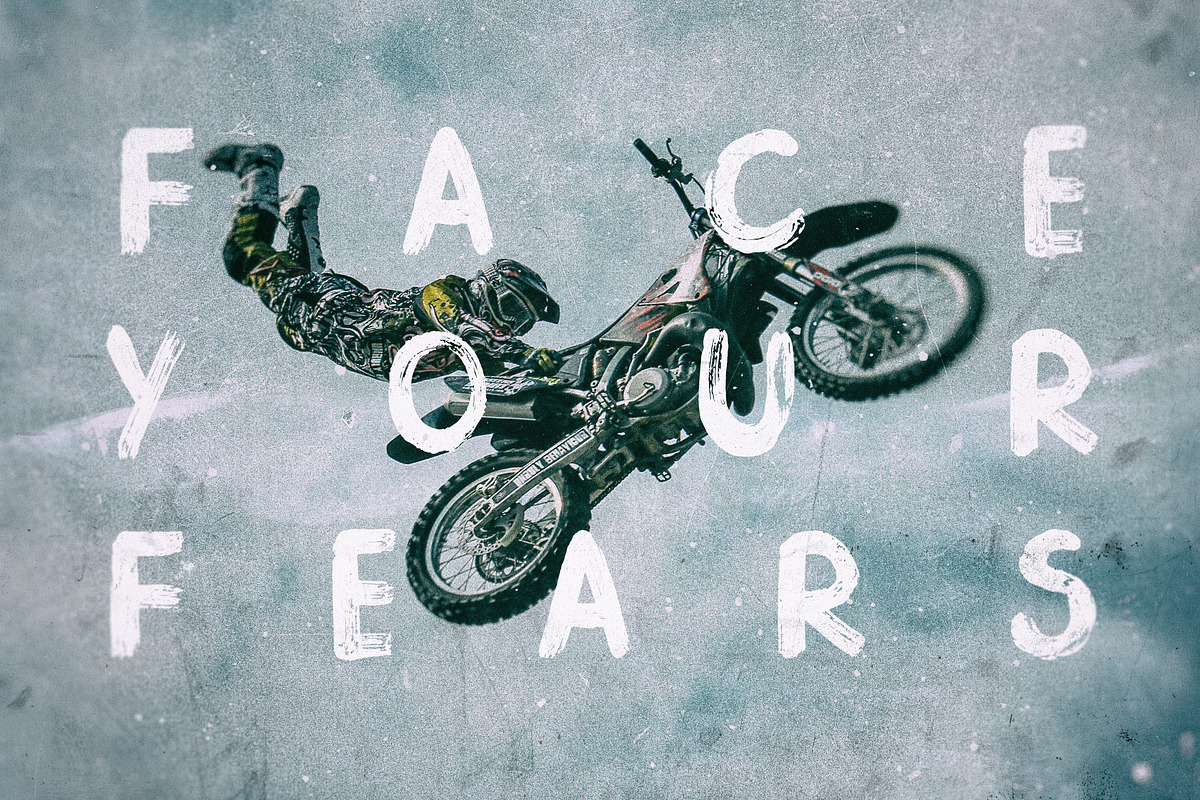 Fear Nothing Brush Font preview 4