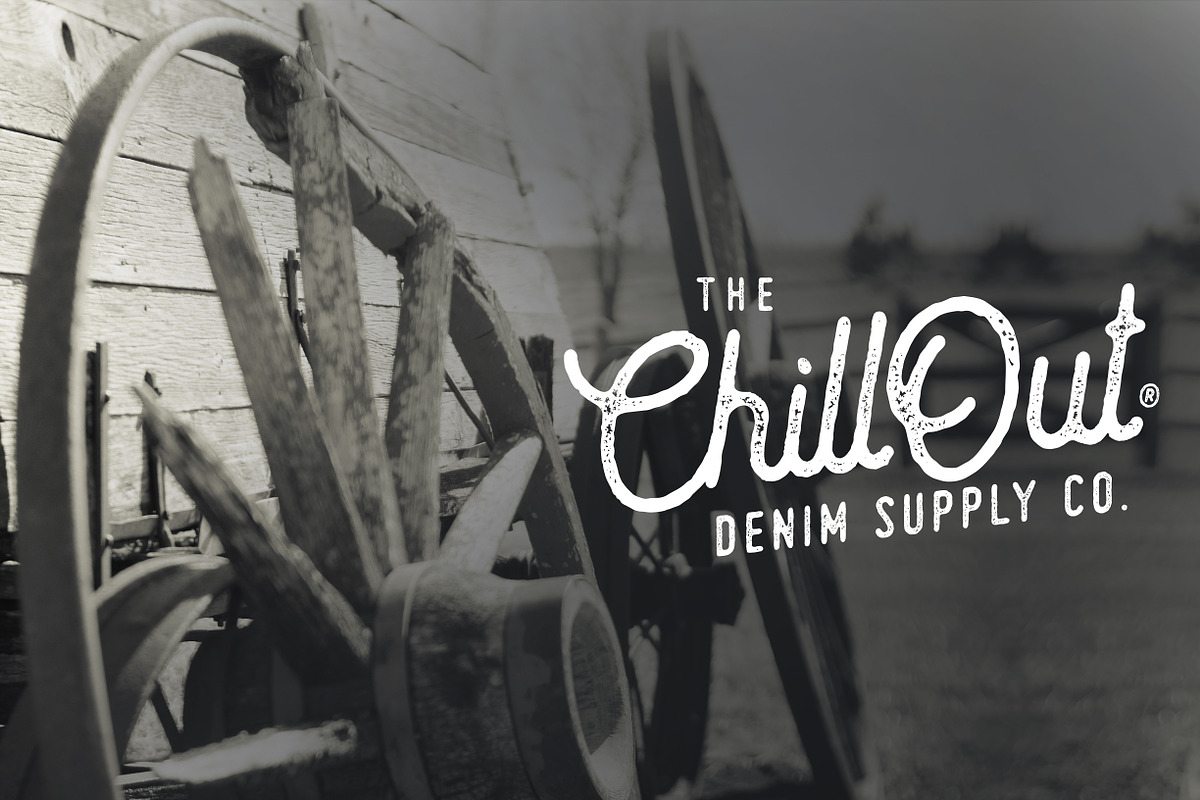The Gradefoldar (2 fonts + 27 Bonus), a Sans Serif Font by ArdhLemurian Labs (Photo 8 of 11)