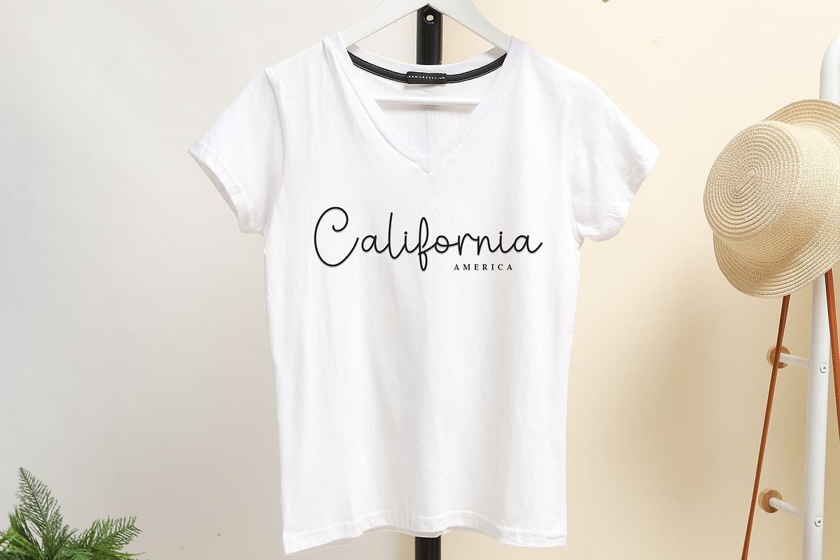 Summer Season | Script Font, a Handwritten Font by Scratchones (Photo 3 of 8)