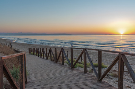 Sunrise on the wooden boardwalks