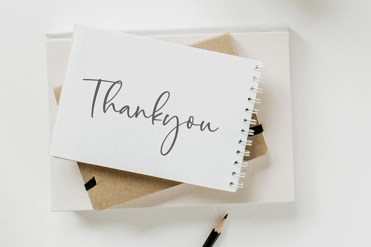Fabiola Thomson Font, a Handwritten Font by Timurtype (Photo 7 of 7)