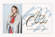 Signatrue Elegant Signature Taste, a Script Font by typeline studio (Thumbnail 4 of 7)