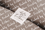 Moarlens - Quirky Handwritten Font, a Handwritten Font by Sibelumpagi Studio (Thumbnail 6 of 8)