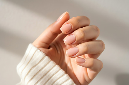 Clear Manicure