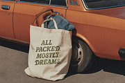 The Sunday Magazine - Retro Font, a Handwritten Font by AnMark (Thumbnail 10 of 18)