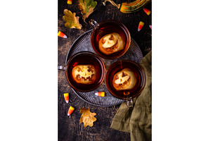 Haloween spicy apple cider drink, a Food & Drink Photo by Yulia Furman