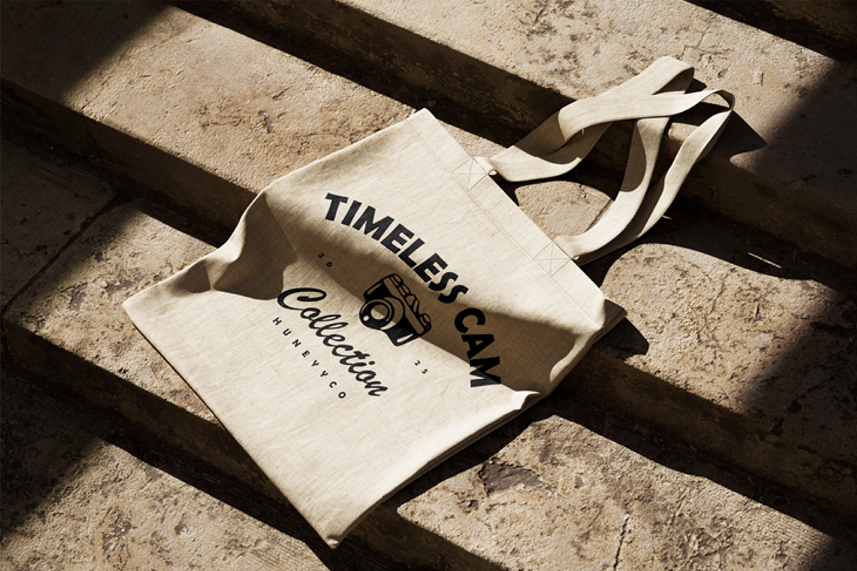 Timeless Cam Collection, a Technology Illustration by HunEyy (Photo 5 of 7)