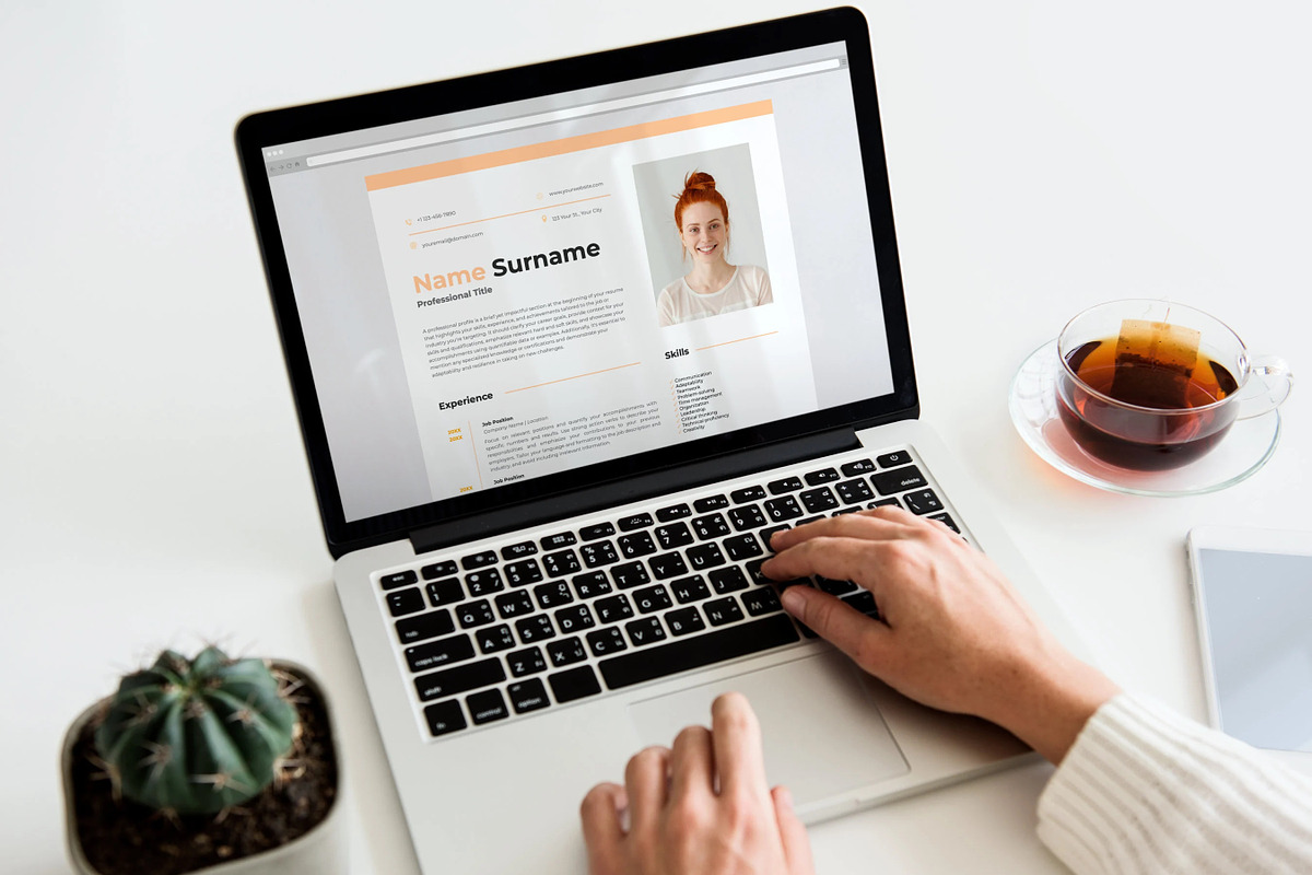 Classic Resume Template Google Docs, a Resume Template by OkiDocs Resume Templates (Photo 11 of 11)