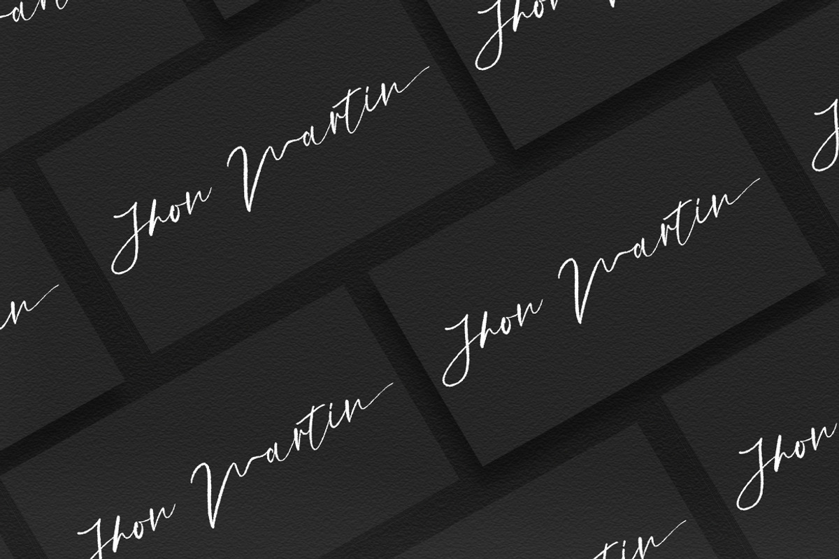Notograph -  a Classy Signature, a Script Font by Vava Aryanto (Photo 3 of 9)