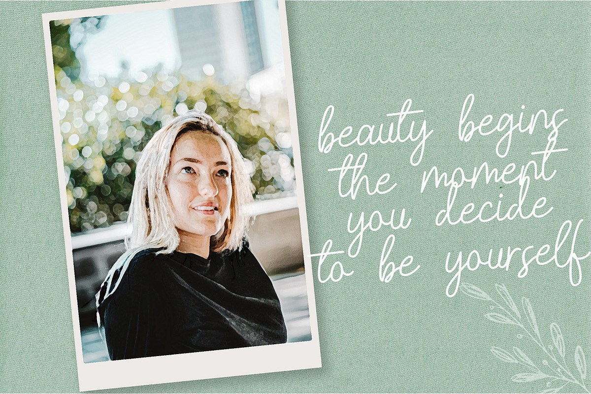 Belinday - Monoline Script Font preview 3