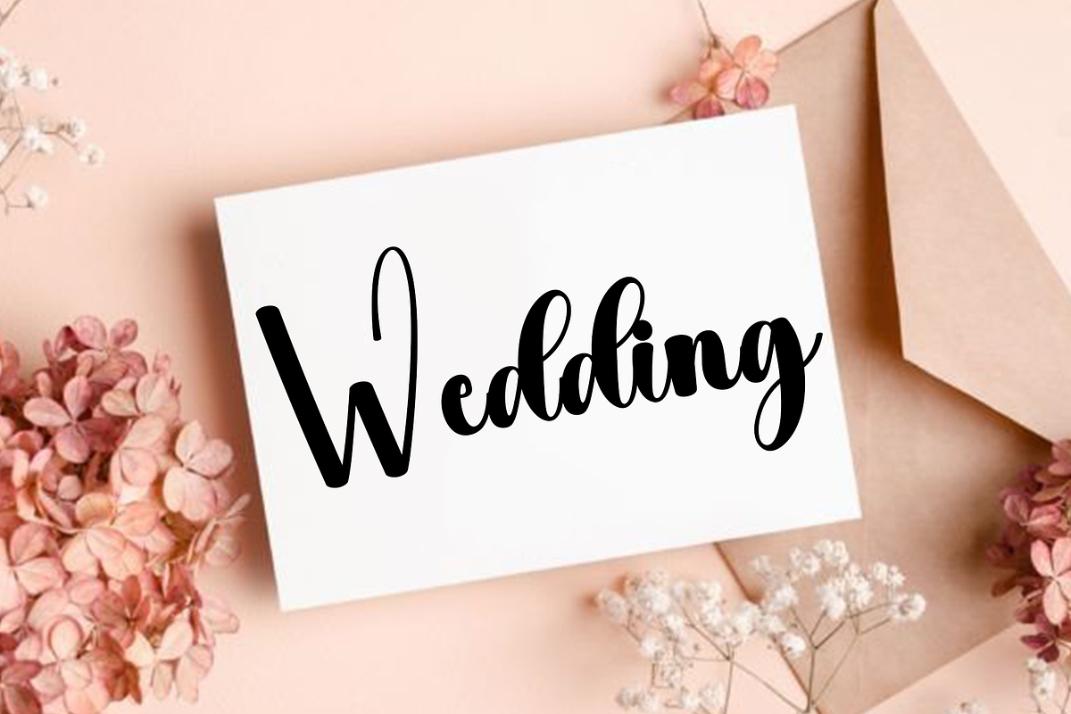 Thick Rainbow, a Handwritten Font by InermediaSTUDIO (Photo 5 of 8)