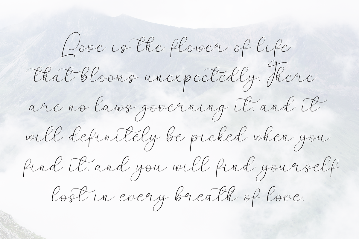 Saturday Signature | Script Font, a Handwritten Font by Scratchones (Photo 6 of 9)
