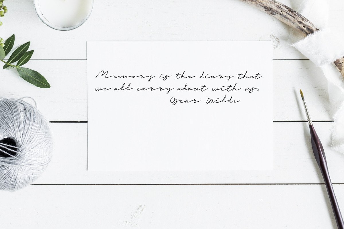Cuassus | Script font preview 4