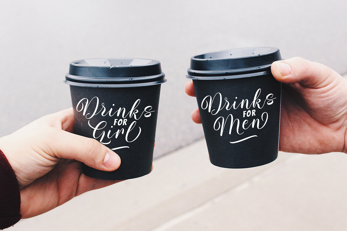 Baelish - Script Font preview 5