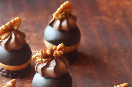 Chocolate Profiteroles (Cream Puffs)