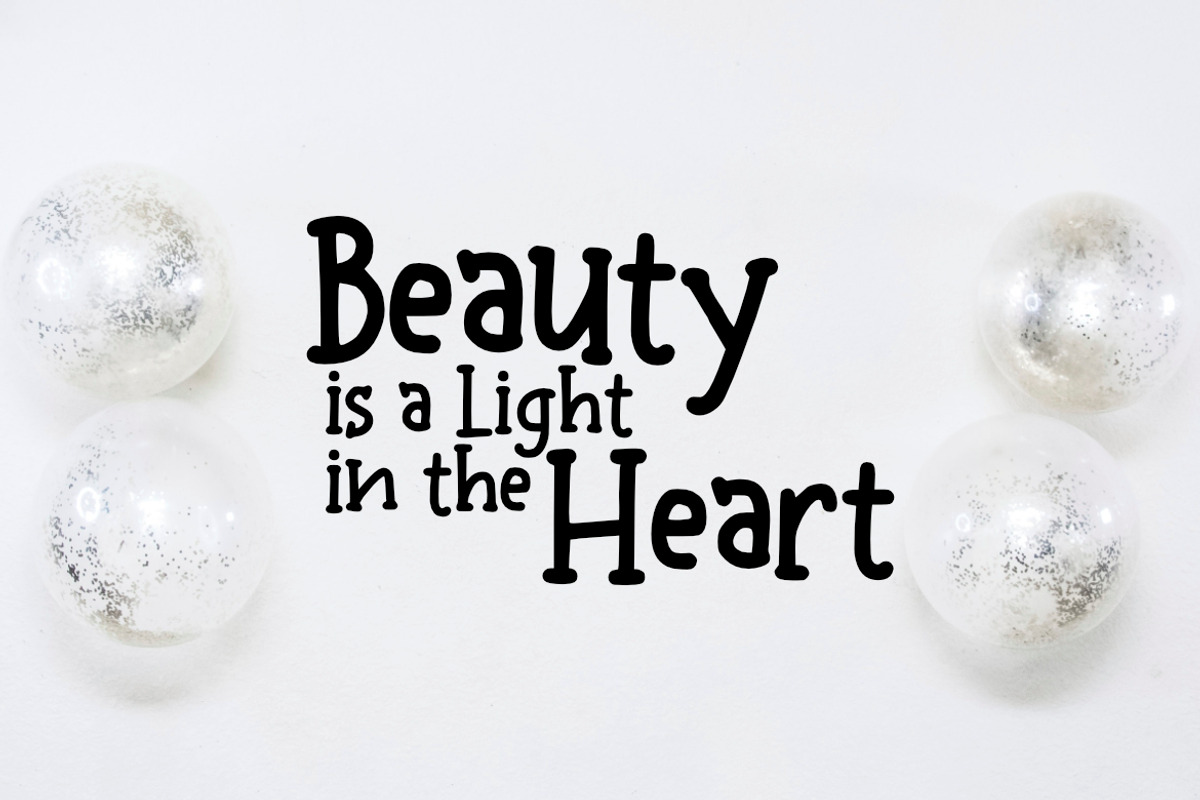 Little Pearl Font, a Serif Font by YandiDesigns (Photo 4 of 4)