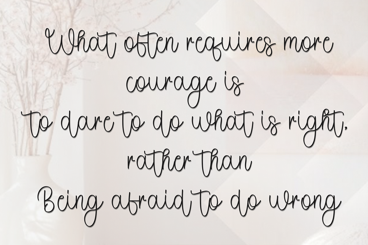Delighting, a Handwritten Font by FreshTypeINK (Photo 4 of 7)