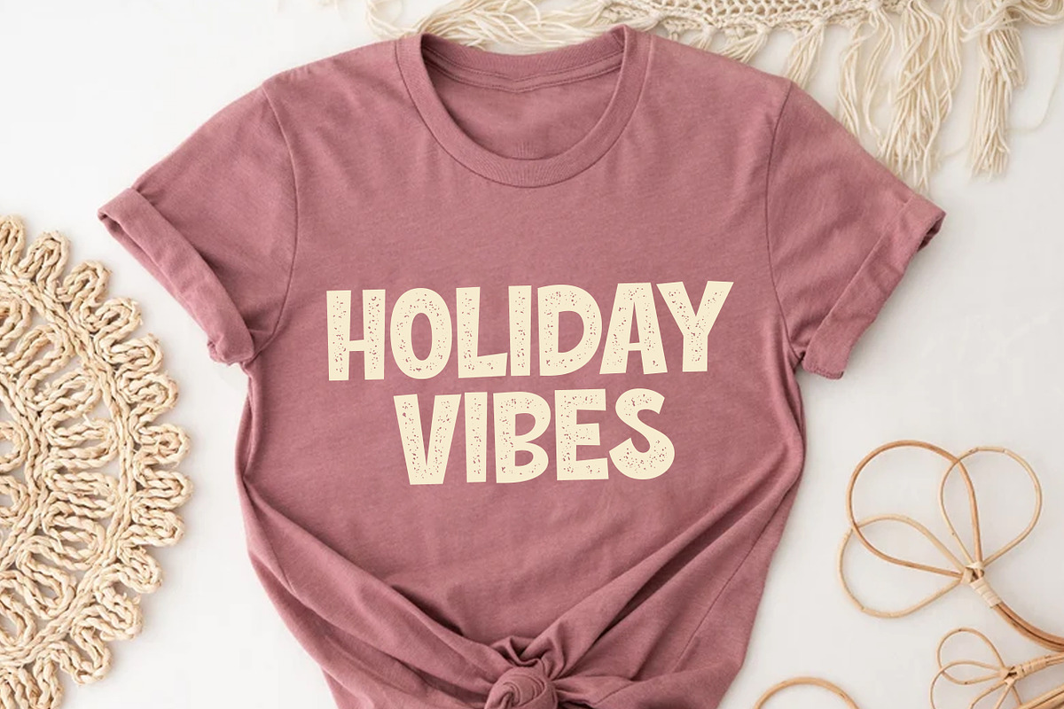 Jolly Merry, a Sans Serif Font by Mini_World (Photo 2 of 6)