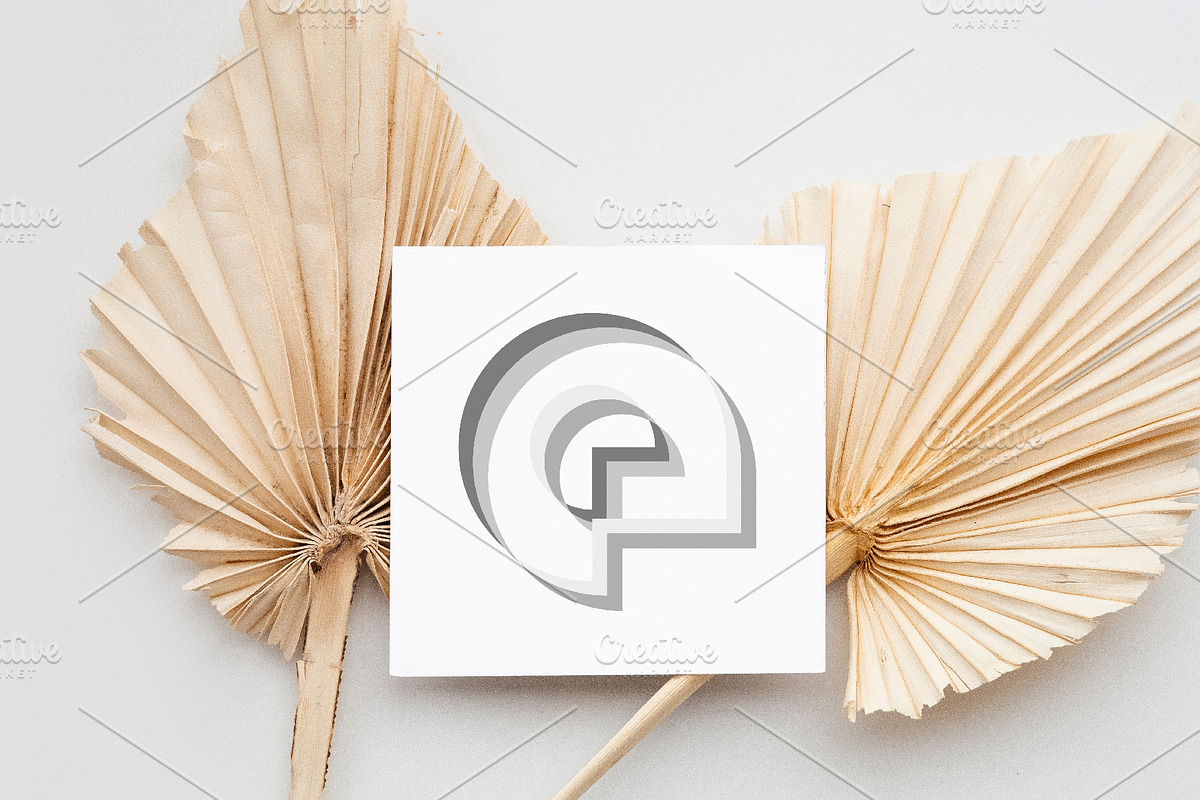 Lower e letter mark, a Branding & Logo Template by MuzaInspires (Photo 3 of 4)