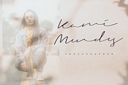 Blushy, a Script Font by Katie Holland (Thumbnail 3 of 6)