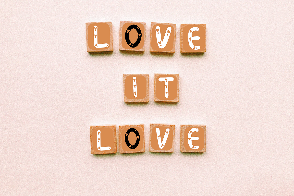 Cute love font, a Handwritten Font by JJuta (Photo 3 of 6)